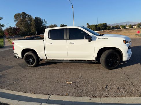 Used 2024 Chevrolet Silverado 1500 RST w/ Rally Edition RWD image 4