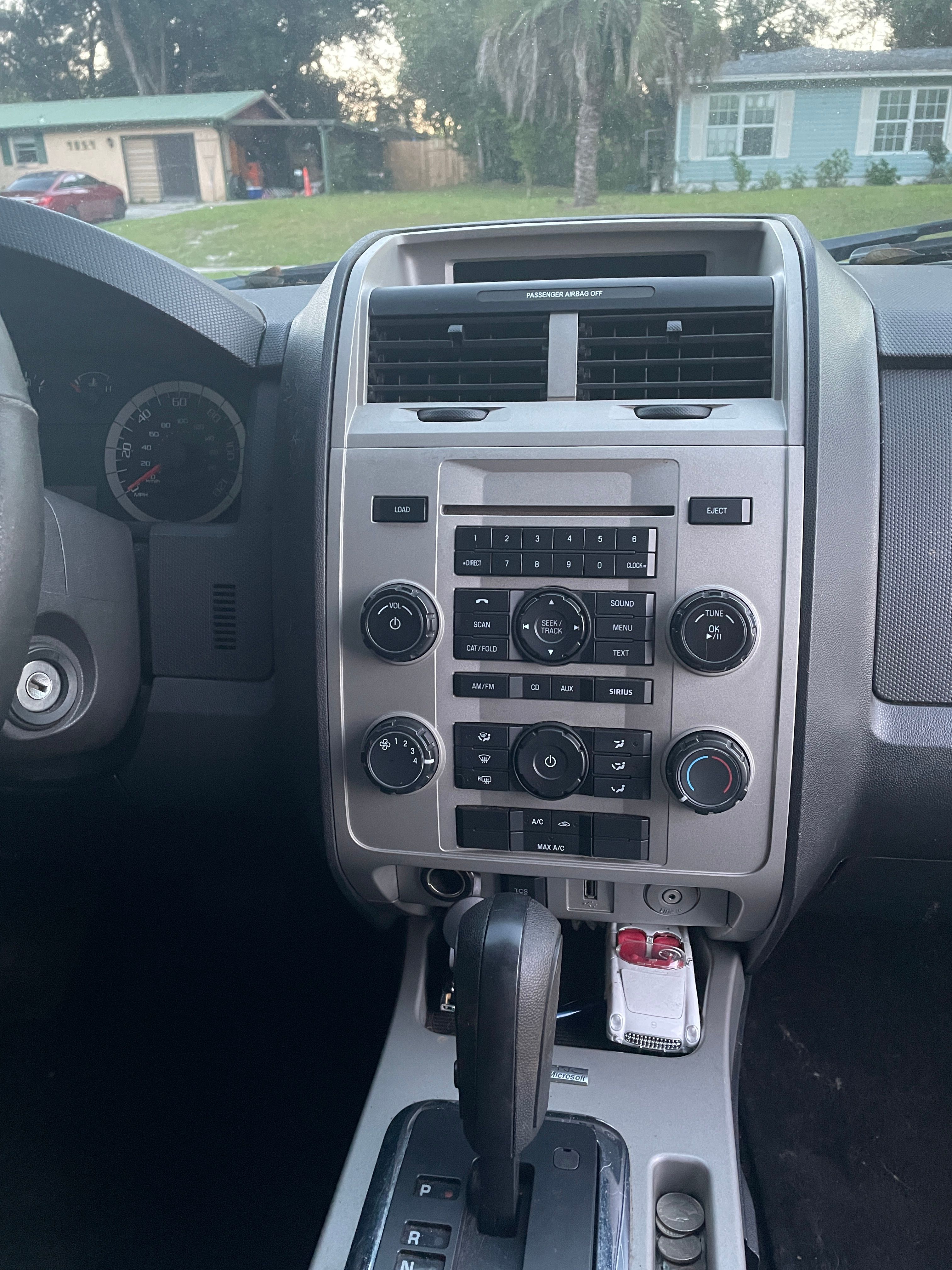 Used 2011 Ford Escape XLT w/ 201A Rapid Spec Order Code AWD/4WD image 11