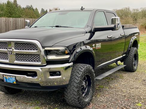 Used 2018 RAM 2500 Laramie image 25