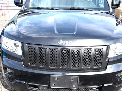 Used 2013 Jeep Grand Cherokee Laredo