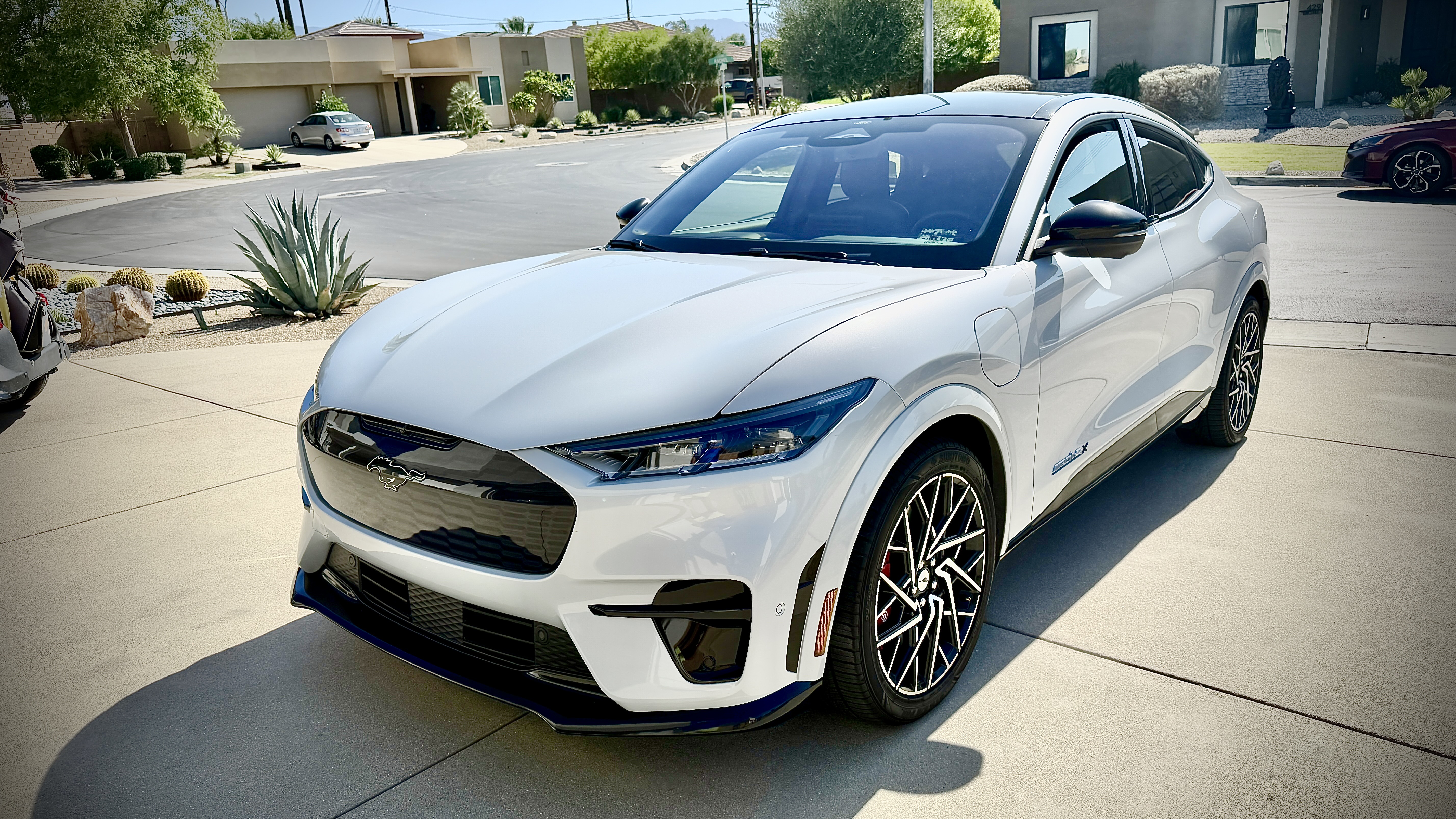 Used 2022 Ford Mustang Mach-E GT w/ GT Performance Edition AWD/4WD image 2