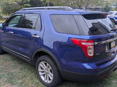 Used 2015 Ford Explorer XLT image 5