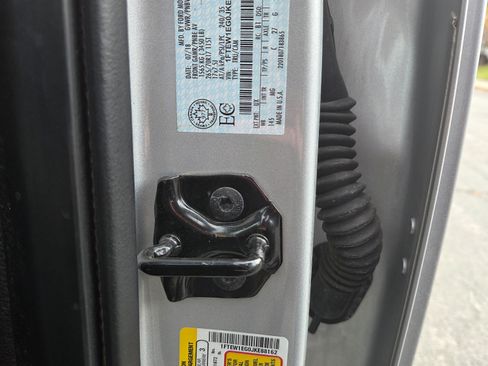 Used 2018 Ford F150 XLT image 16