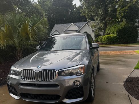 Used 2017 BMW X3 xDrive28i AWD/4WD image 4