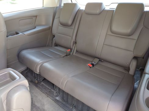 Used 2012 Honda Odyssey EX-L image 17