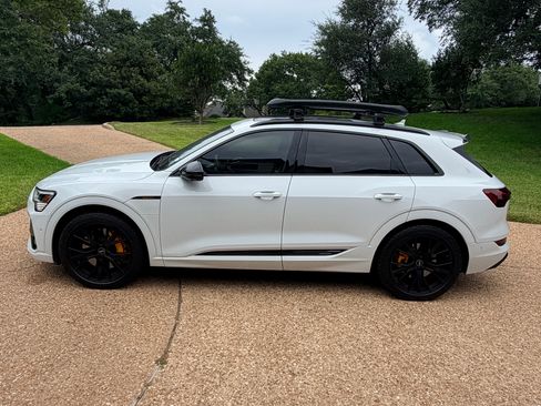 Used 2022 Audi e-tron Chronos w/ Chronos Package AWD/4WD image 5