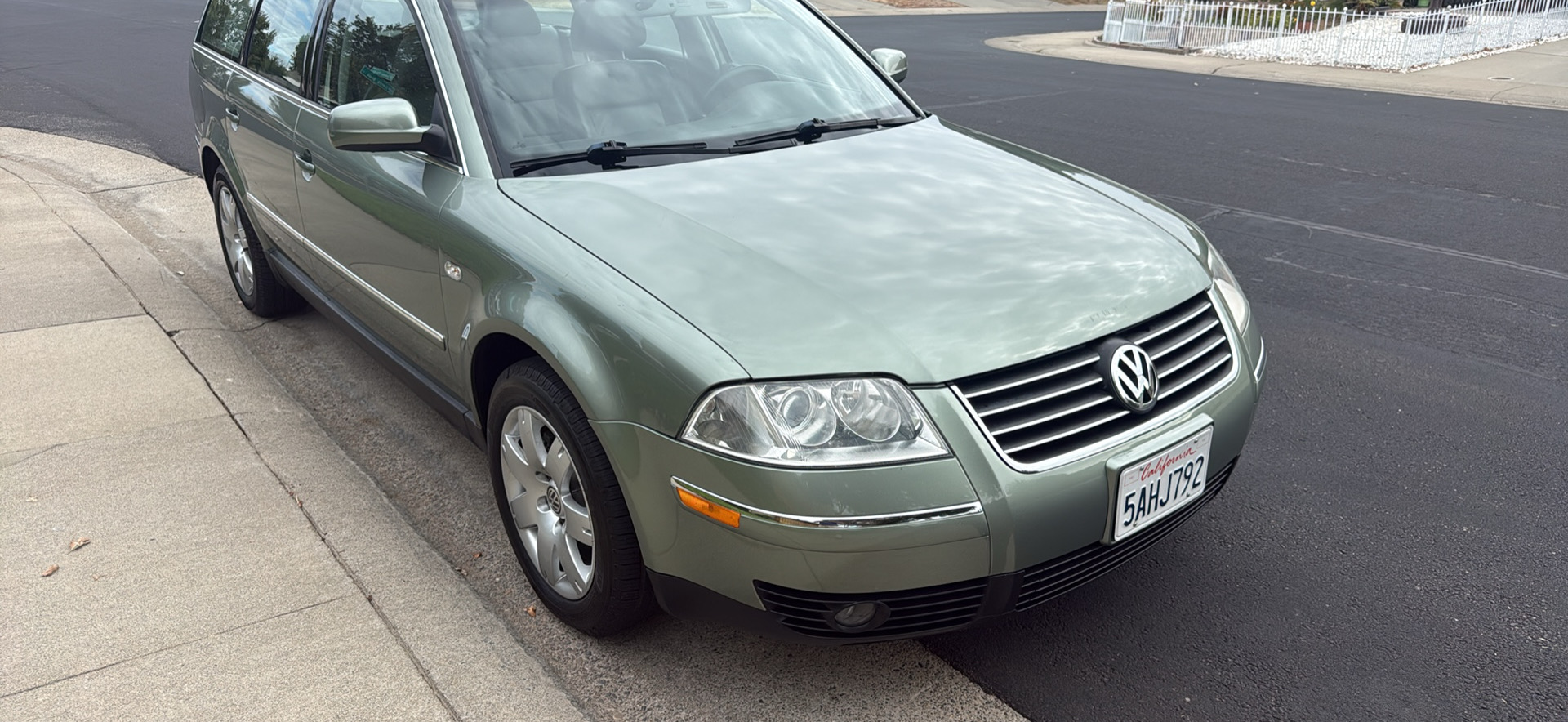 Used 2003 Volkswagen Passat GLX FWD image 10