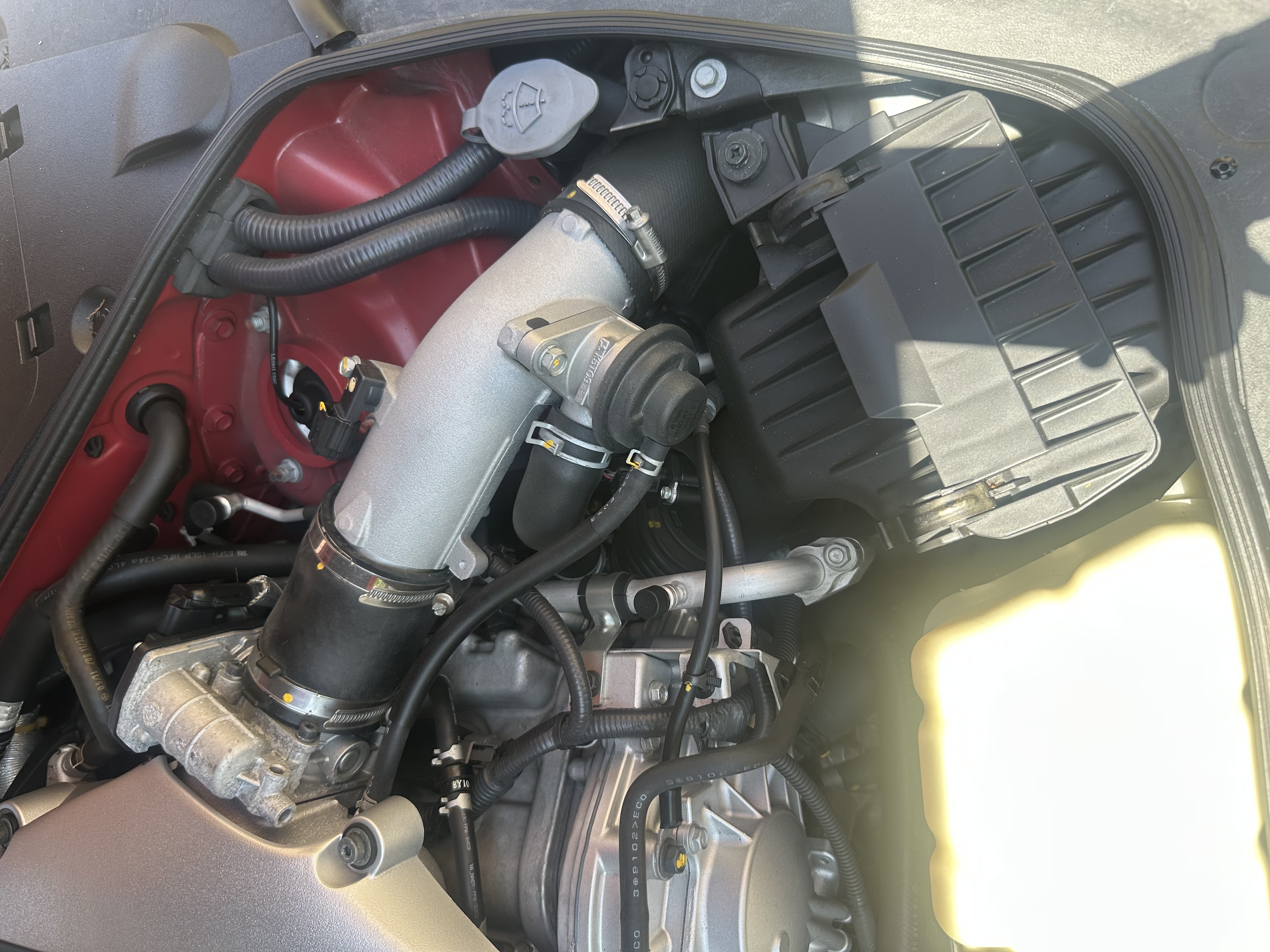 Used 2010 Nissan GT-R Premium AWD/4WD image 4