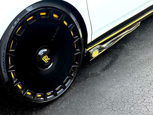 Used 2013 Rolls-Royce Ghost image 5