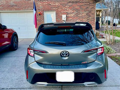 Used 2019 Toyota Corolla XSE image 4