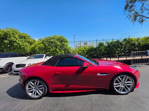 Used 2016 Jaguar F-TYPE R AWD/4WD image 12