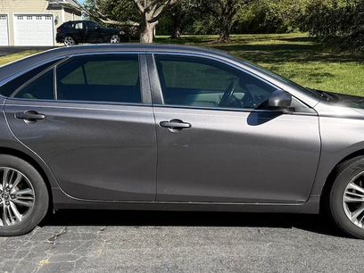 Used 2017 Toyota Camry SE