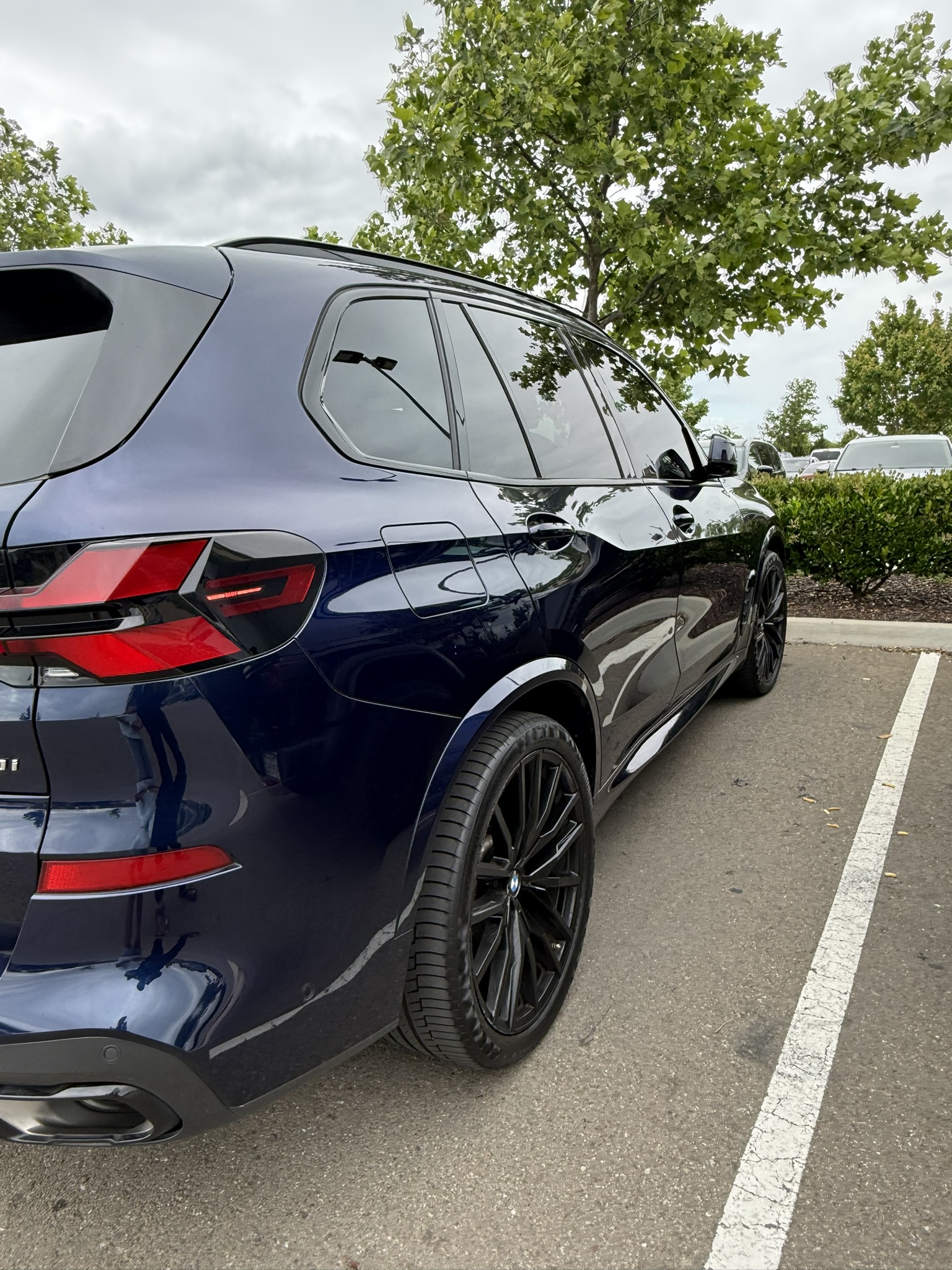 Used 2024 BMW X5 xDrive40i w/ Executive Package AWD/4WD image 4