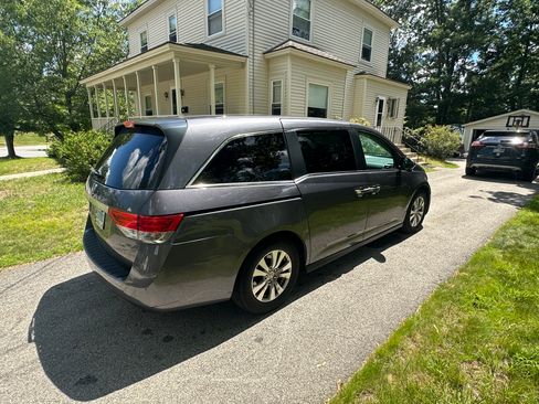 Used 2015 Honda Odyssey EX image 5