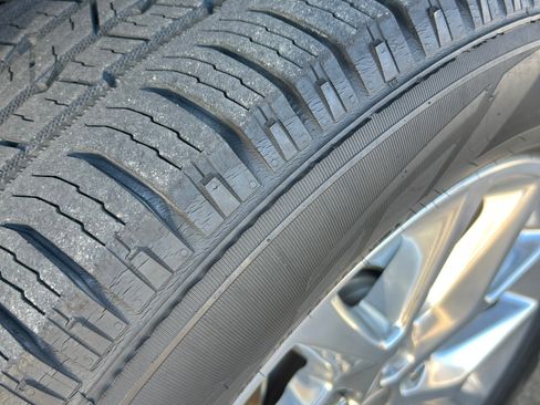 Used 2017 Ford Expedition Limited w/ Equipment Group 301A image 16