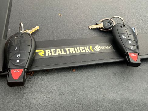 Used 2015 RAM 1500 Sport w/ Ignition Orange Sport Package image 23