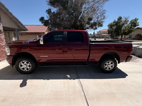 Used 2023 RAM 2500 Laramie AWD/4WD image 8