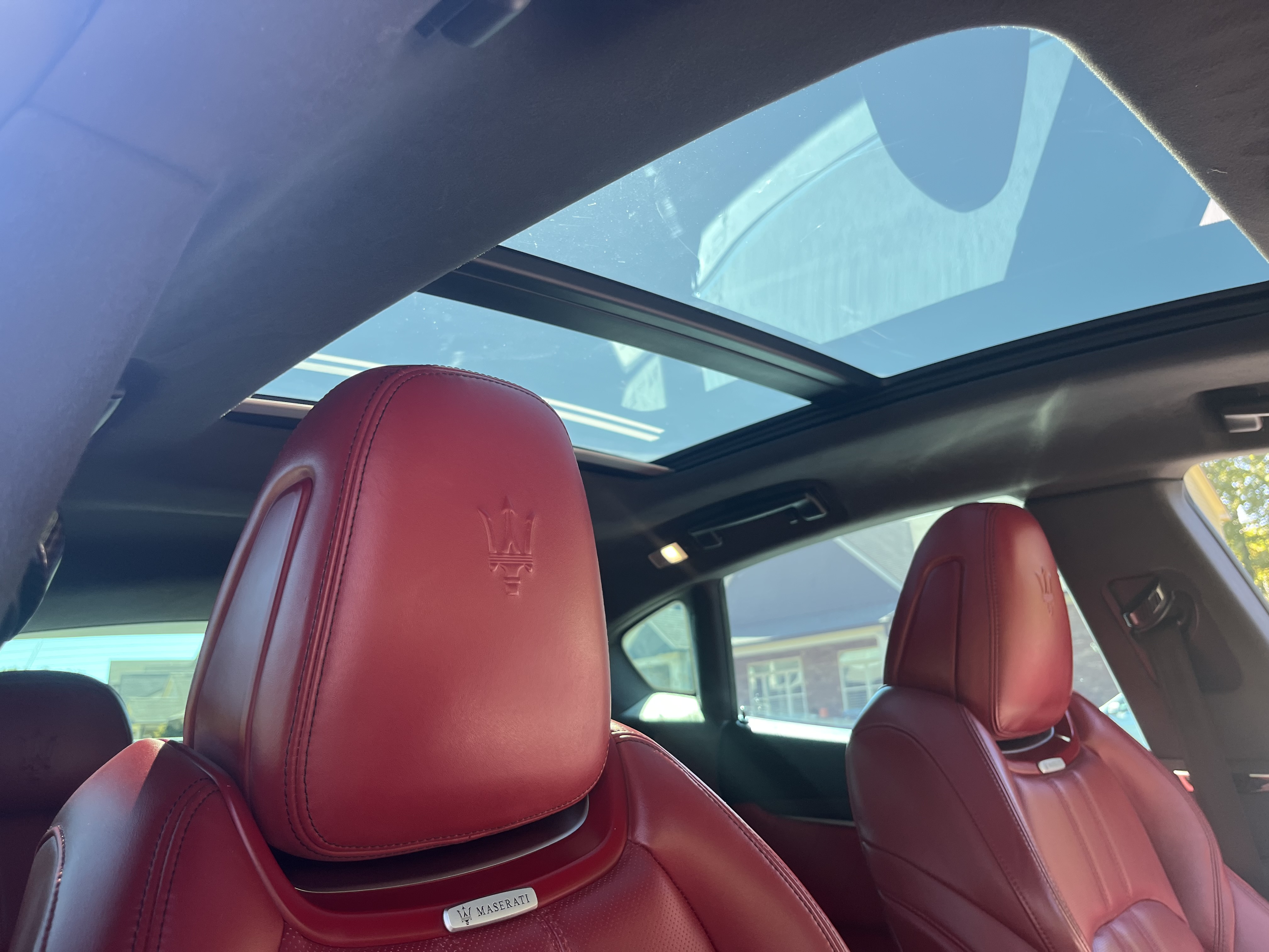 Used 2021 Maserati Levante GranSport AWD/4WD image 15
