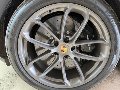 Used 2024 Porsche Cayenne Turbo GT image 9