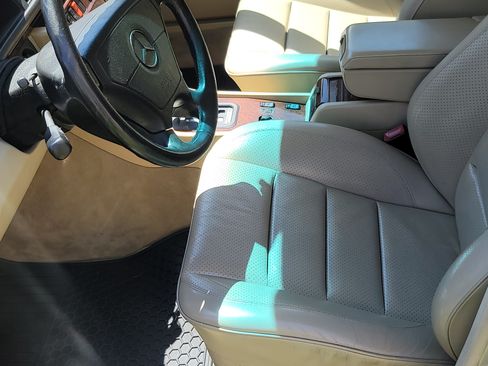 Used 1993 Mercedes-Benz 500 E image 13