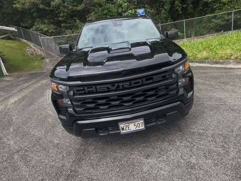 Used 2024 Chevrolet Silverado 1500 Custom Trail Boss w/ Turbomax Blackout Package image 1