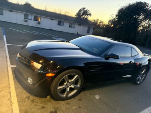 Used 2012 Chevrolet Camaro LS image 4