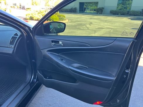 Used 2013 Hyundai Sonata SE image 13