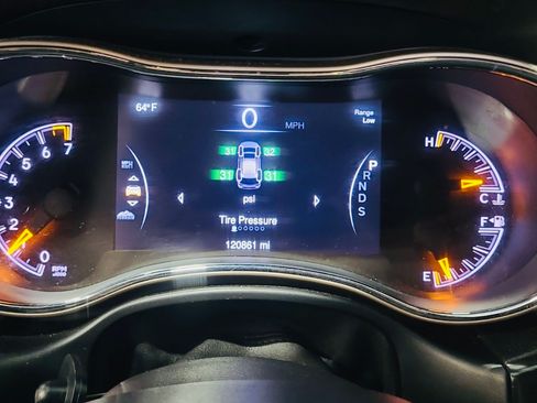 Used 2014 Jeep Grand Cherokee Limited image 4