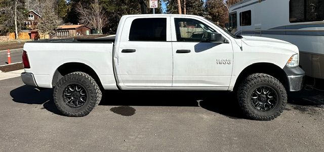 Used 2013 RAM 1500 ST w/ SXT Appearance Group AWD/4WD image 1