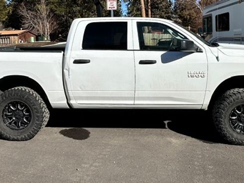Used 2013 RAM 1500 ST w/ SXT Appearance Group AWD/4WD image 1