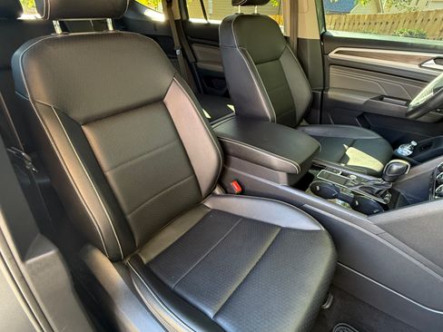 Used 2022 Volkswagen Atlas SE image 17