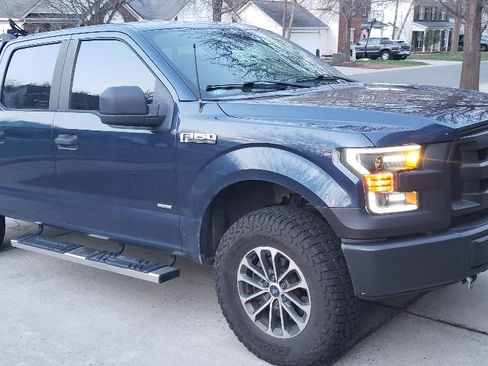 Used 2015 Ford F150 XL w/ Equipment Group 101A Mid image 4