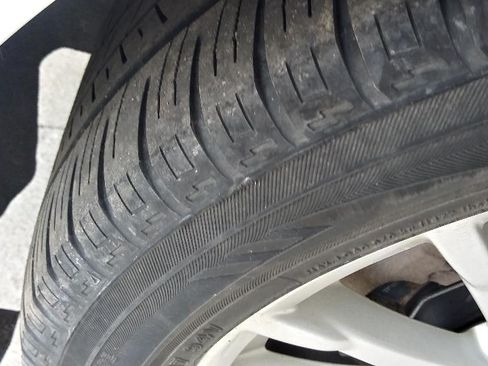 Used 2015 Ford C-MAX SE w/ Interior Protection Package image 15