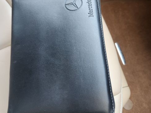 Used 2008 Mercedes-Benz E 320 BlueTEC Sedan image 12