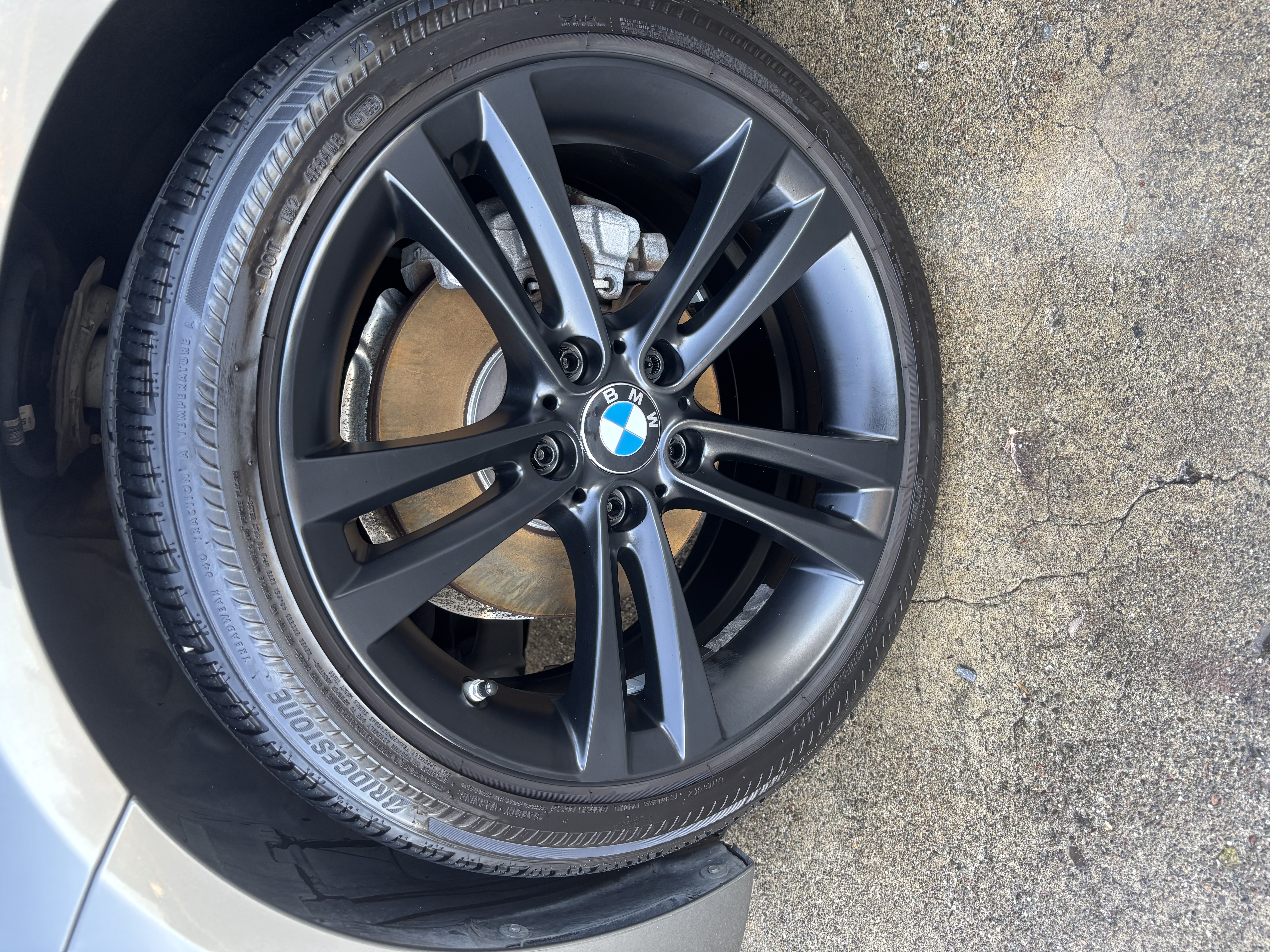 Used 2017 BMW 330i xDrive Wagon AWD/4WD image 17