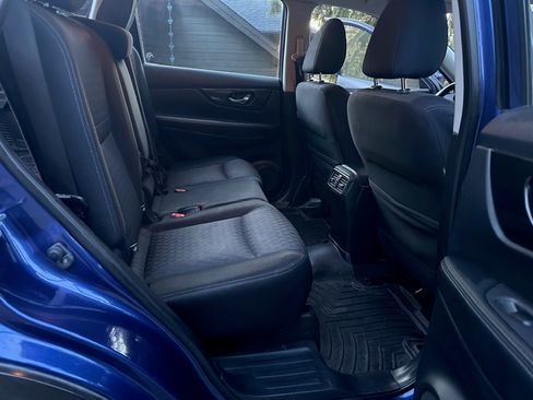 Used 2017 Nissan Rogue S image 26