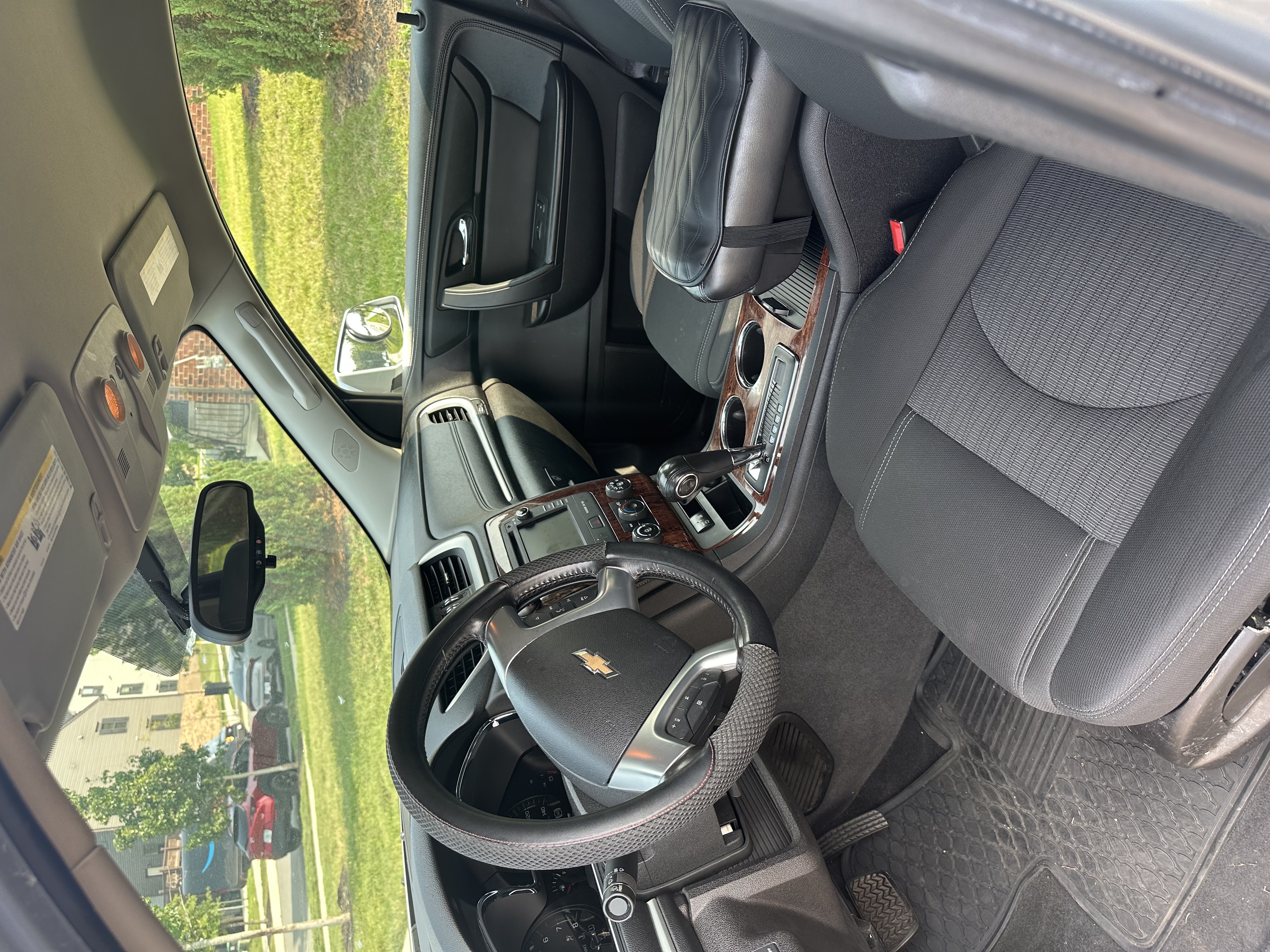 Used 2013 Chevrolet Traverse LT AWD/4WD image 9