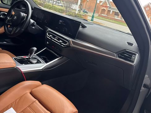 Used 2024 BMW M2 image 10