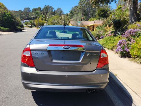 Used 2010 Ford Fusion Hybrid image 11