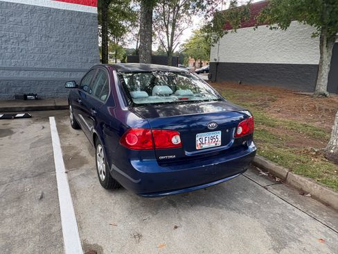 Used 2007 Kia Optima LX image 9