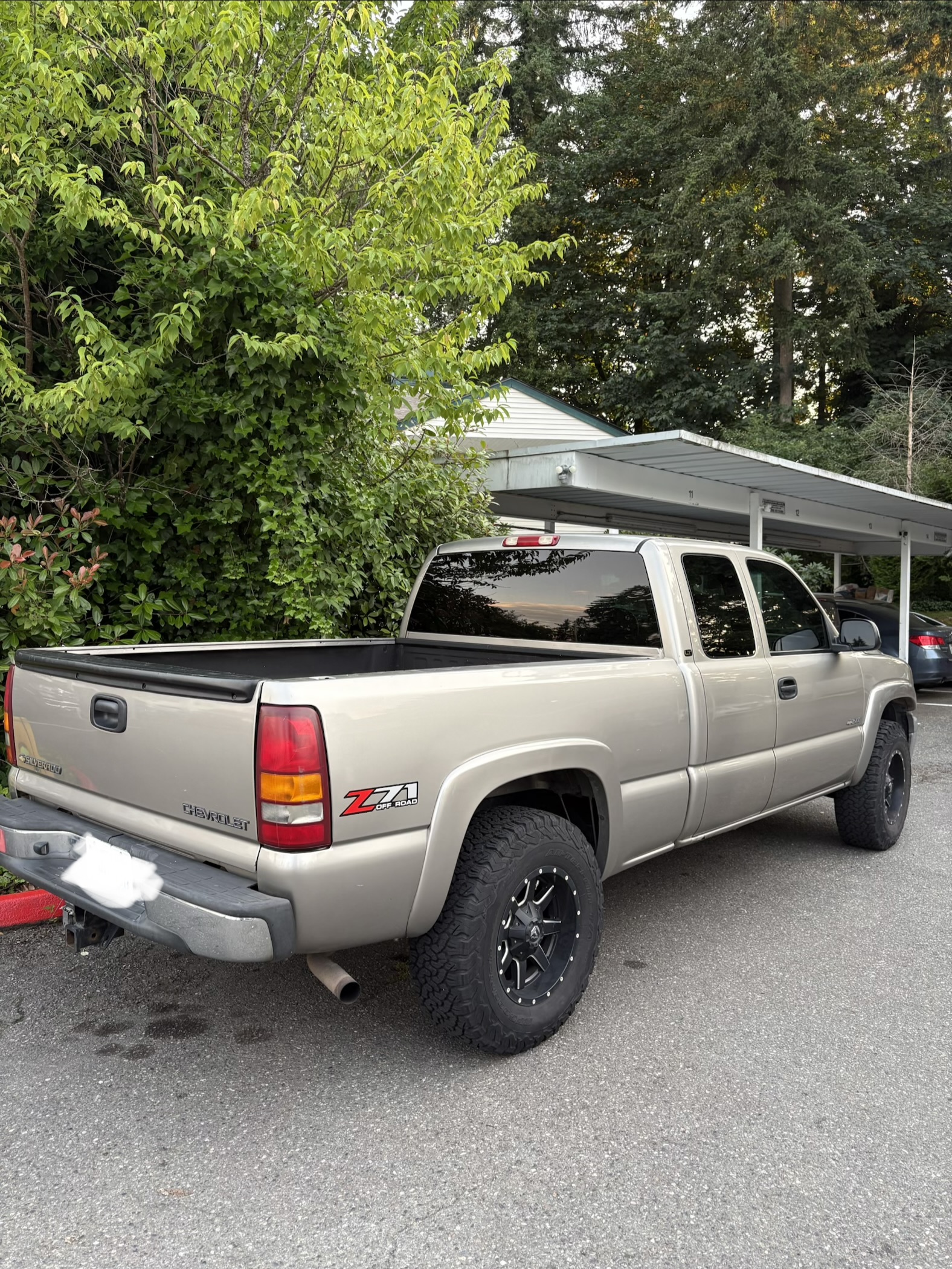 Used 2002 Chevrolet Silverado 1500 LT w/ Off-Road Pkg AWD/4WD image 4