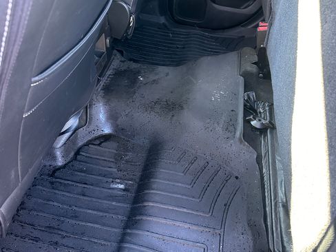 Used 2018 Chevrolet Silverado 1500 LT w/ All Star Edition image 14