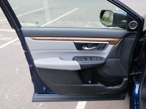 Used 2017 Honda CR-V EX-L image 17