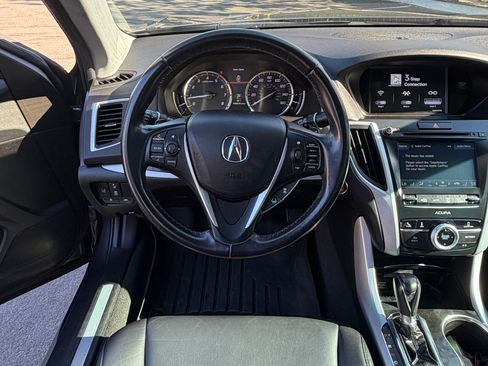 Used 2020 Acura TLX FWD image 4