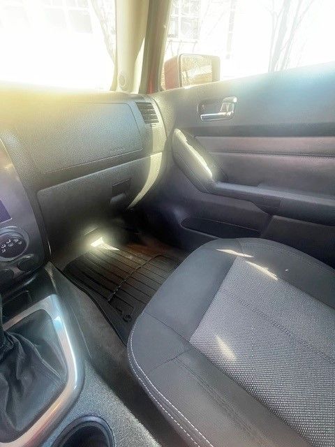 Used 2010 HUMMER H3 AWD/4WD image 17