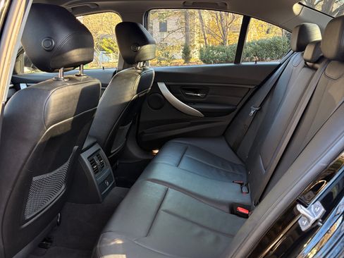 Used 2014 BMW 320i xDrive Sedan image 11