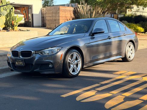 Used 2018 BMW 340i xDrive Sedan image 5