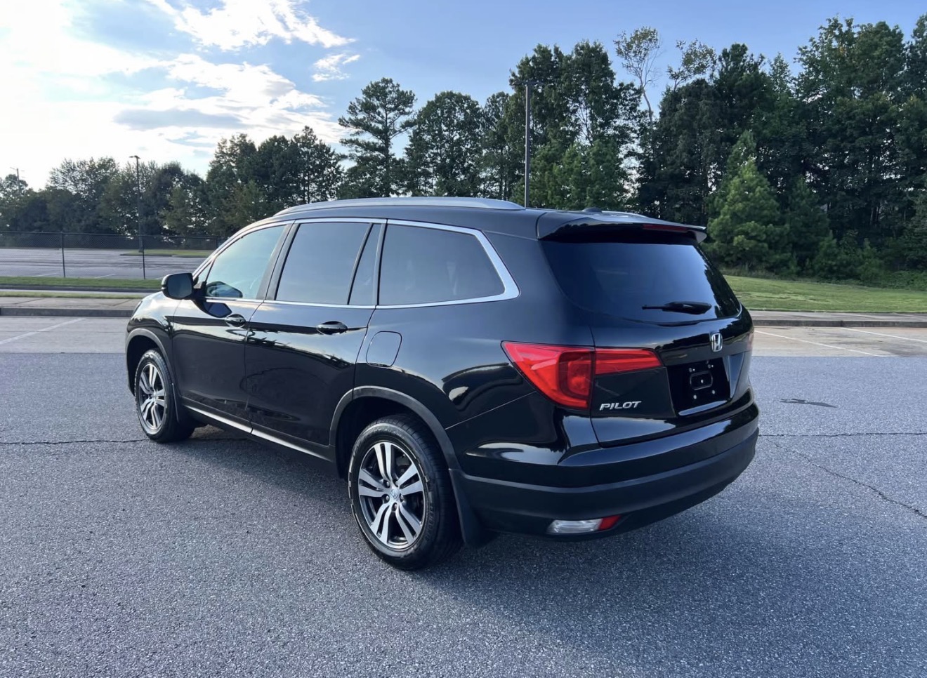 Used 2018 Honda Pilot EX-L image 9