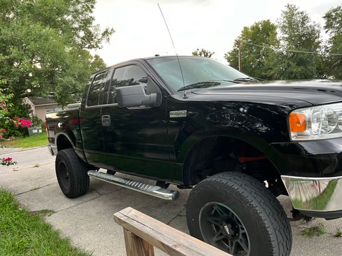 Used 2006 Ford F150 XLT AWD/4WD image 8