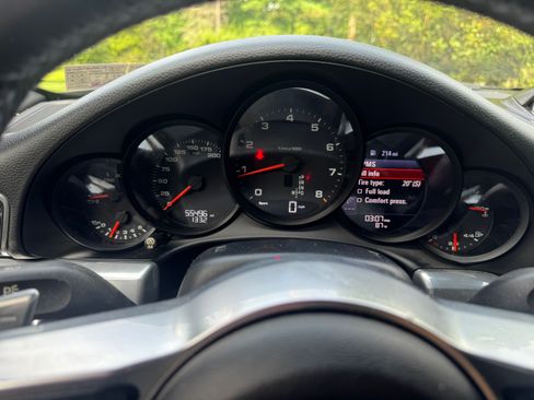Used 2017 Porsche 911 Carrera image 21